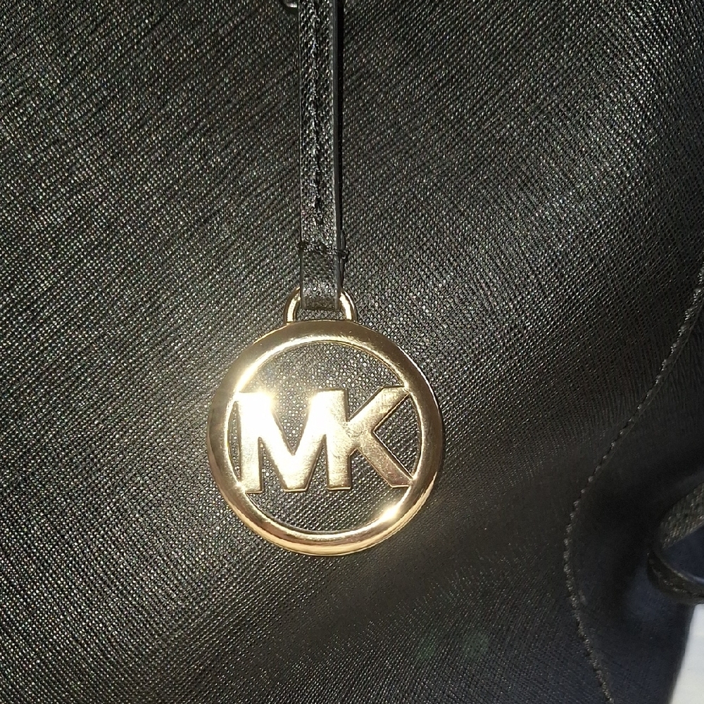 Michael Kors Black Leather Shoulder Bag with Gold Accents! - Picture 3 of 7